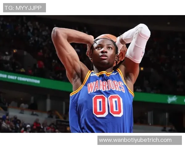 迪林厄姆半场狂砍15分5助攻2抢断展现超强实力引发热议 迪林厄姆半场狂砍15分5助攻2抢断展现超强实力引发热议