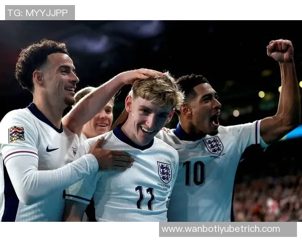 凯恩主动关心小贝林与特尔交流展现老好人本色